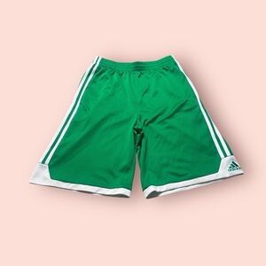 Boys Adidas Green And White Athletic Basketball Shorts Size Large 14-16